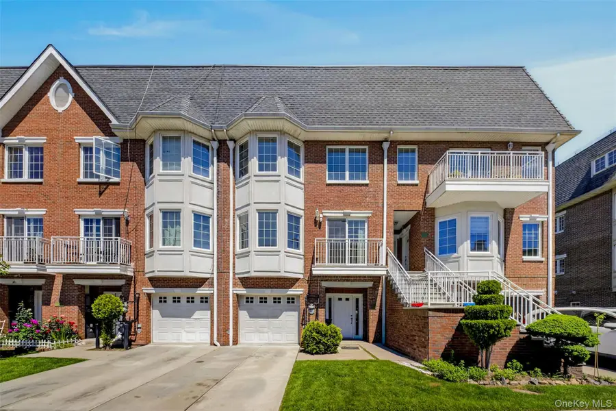 343 Soundview Lane, College Point, NY 11356 - #2
