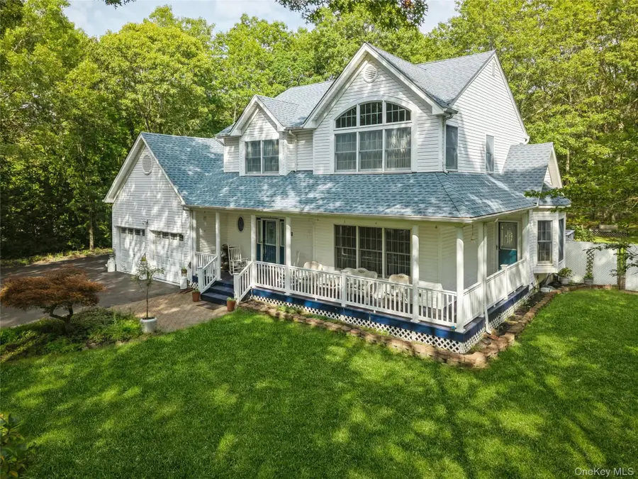 22 Jerusalem Hollow Road, Manorville, NY 11949 - #2