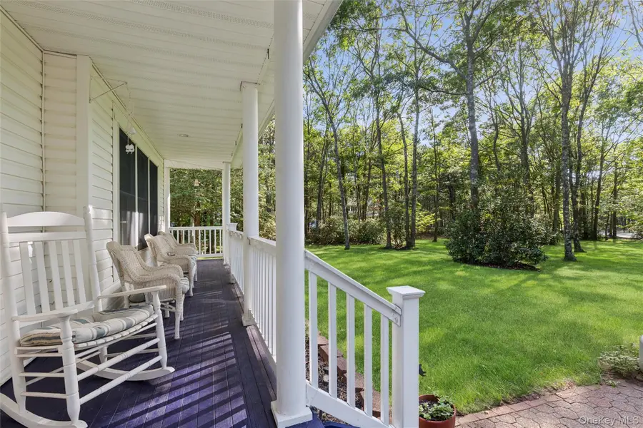 22 Jerusalem Hollow Road, Manorville, NY 11949 - #3