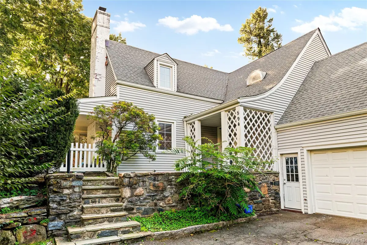 594 Fort Hill Road, Scarsdale, NY 10583 - #1
