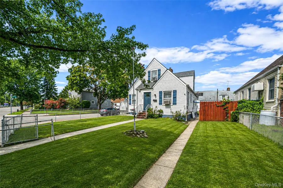 26903 Union Turnpike, New Hyde Park, NY 11040 - #3