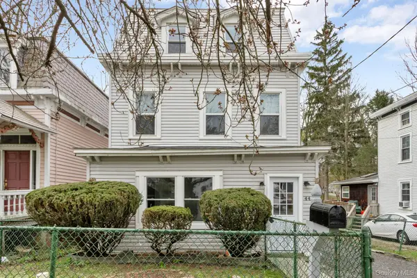 44 Glenwood Avenue, Poughkeepsie, NY 12603