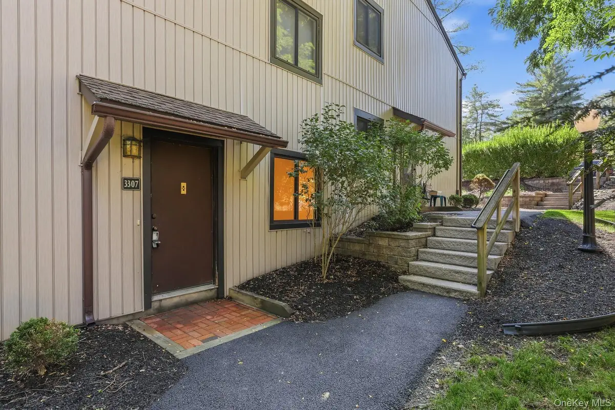 3307 Pine Cone Court, Poughkeepsie, NY 12603 - #1