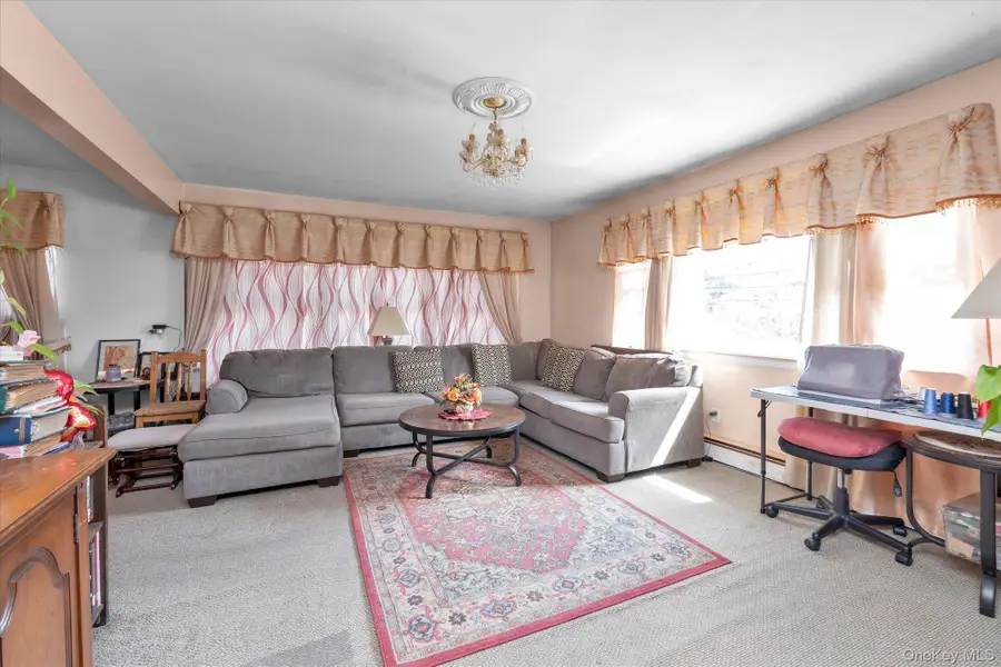 855 Front Street, Uniondale, NY 11553 - #3