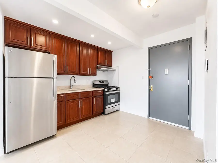 7026 Queens Boulevard #7F, Woodside, NY 11377 - #3