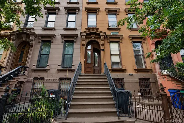 156 Monroe Street, Brooklyn, NY 11216