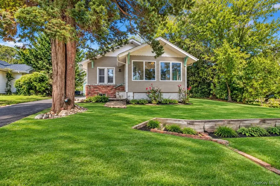 3 School Street, Lake Ronkonkoma, NY 11779 - #3