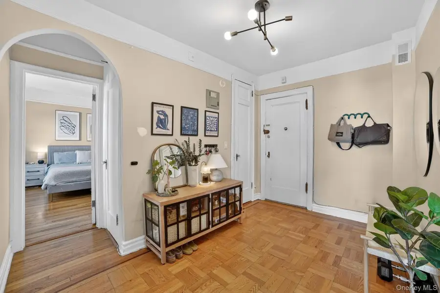 219 Bronx River Road #4N, Yonkers, NY 10704 - #2