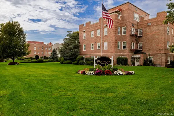 110 South Village Avenue #1A, Rockville Centre, NY 11570