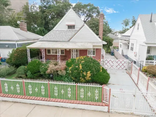 13320 234th Street, Rosedale, NY 11422
