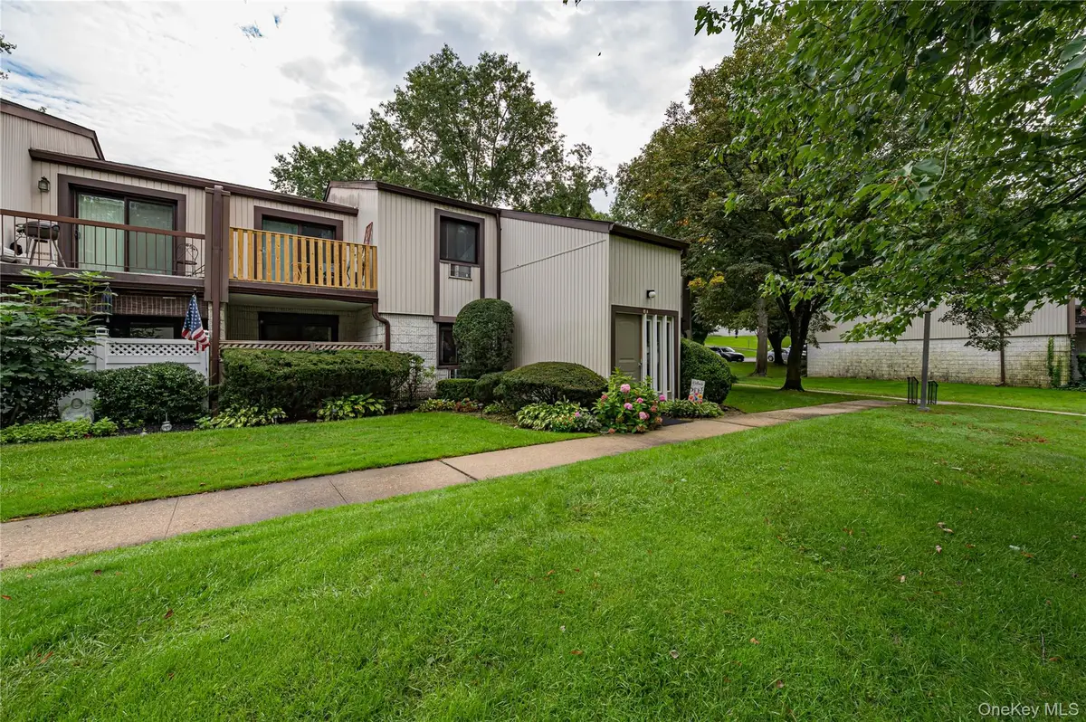 85 Richmond Boulevard #1A, Ronkonkoma, NY 11779 - #1