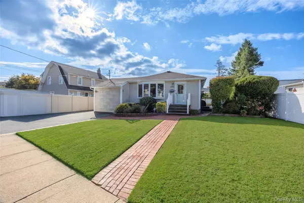 1296 Leslie Lane, Bellmore, NY 11710