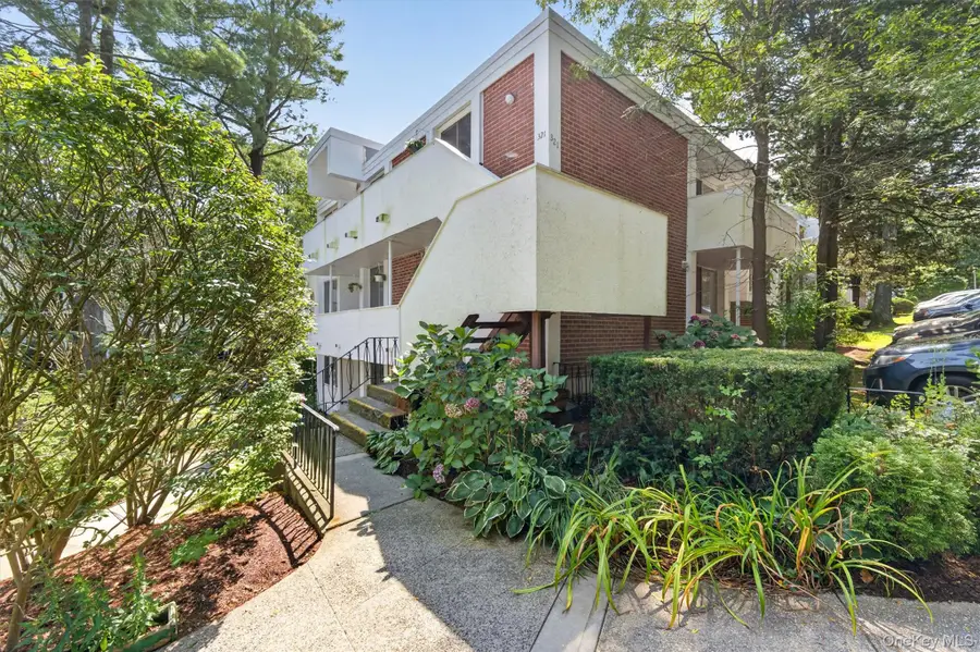 311 Tallwood Drive #311, Hartsdale, NY 10530 - #2