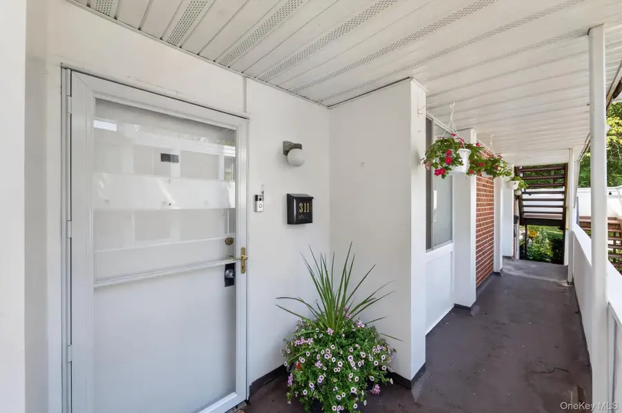 311 Tallwood Drive #311, Hartsdale, NY 10530 - #3