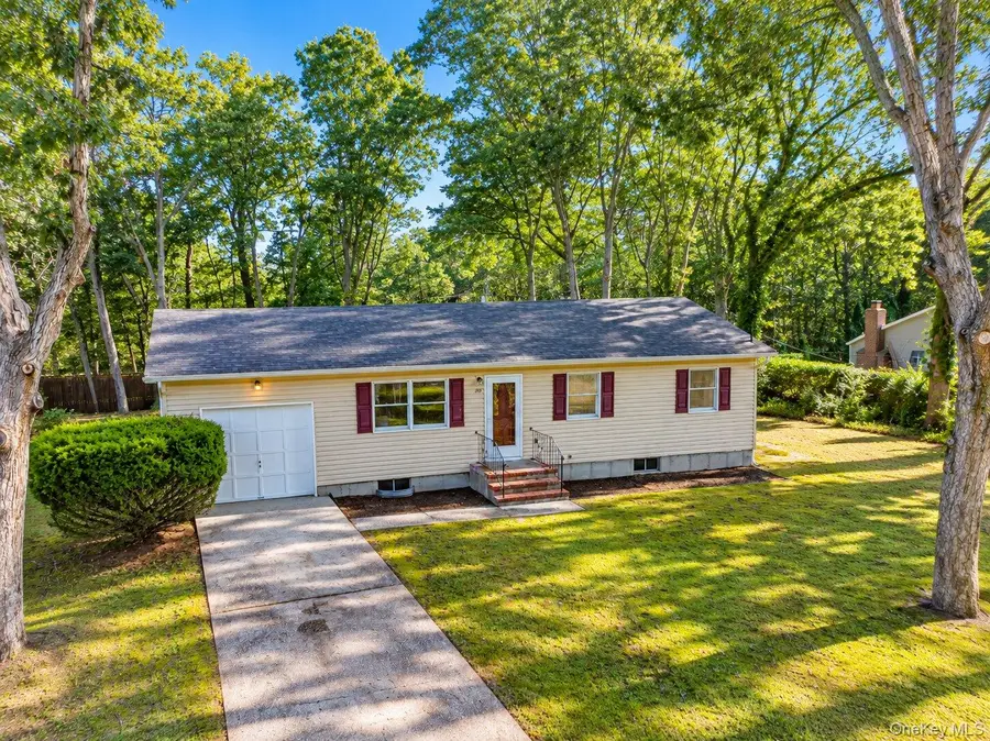 50 Fanning Boulevard, Riverhead, NY 11901 - #2