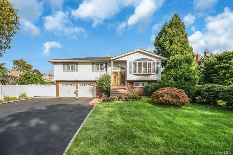 39 Pawnee Drive, Commack, NY 11725 - #2