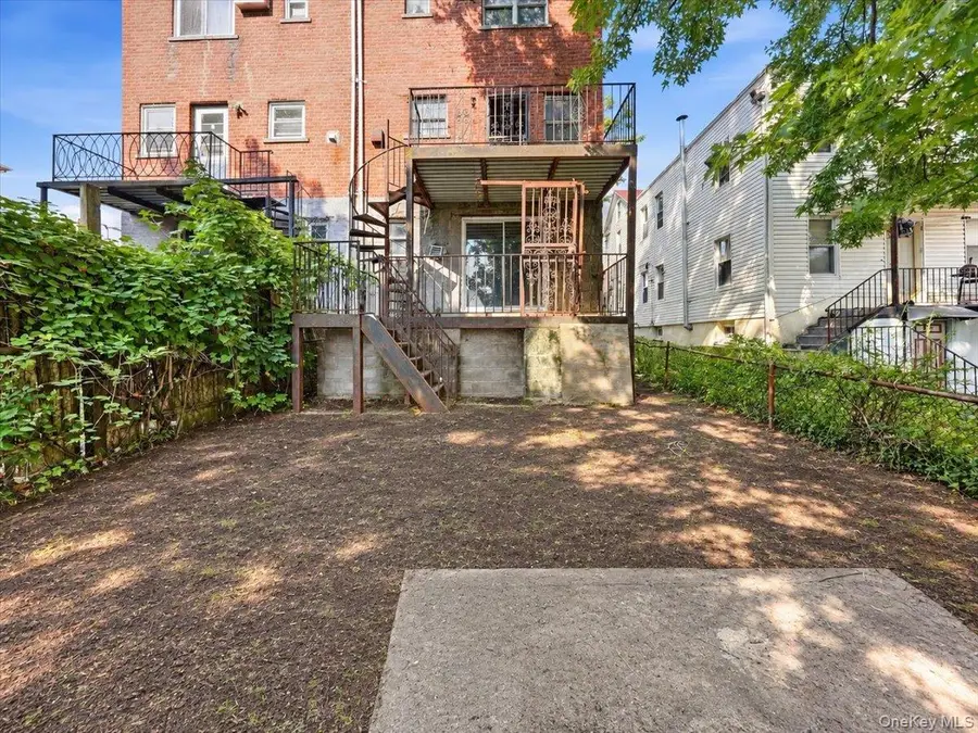 4814 Murdock Avenue, Bronx, NY 10470 - #3