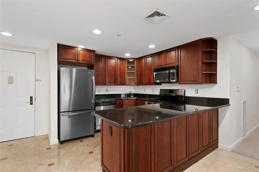 242 Maple Avenue #502, Westbury, NY 11590 - #3