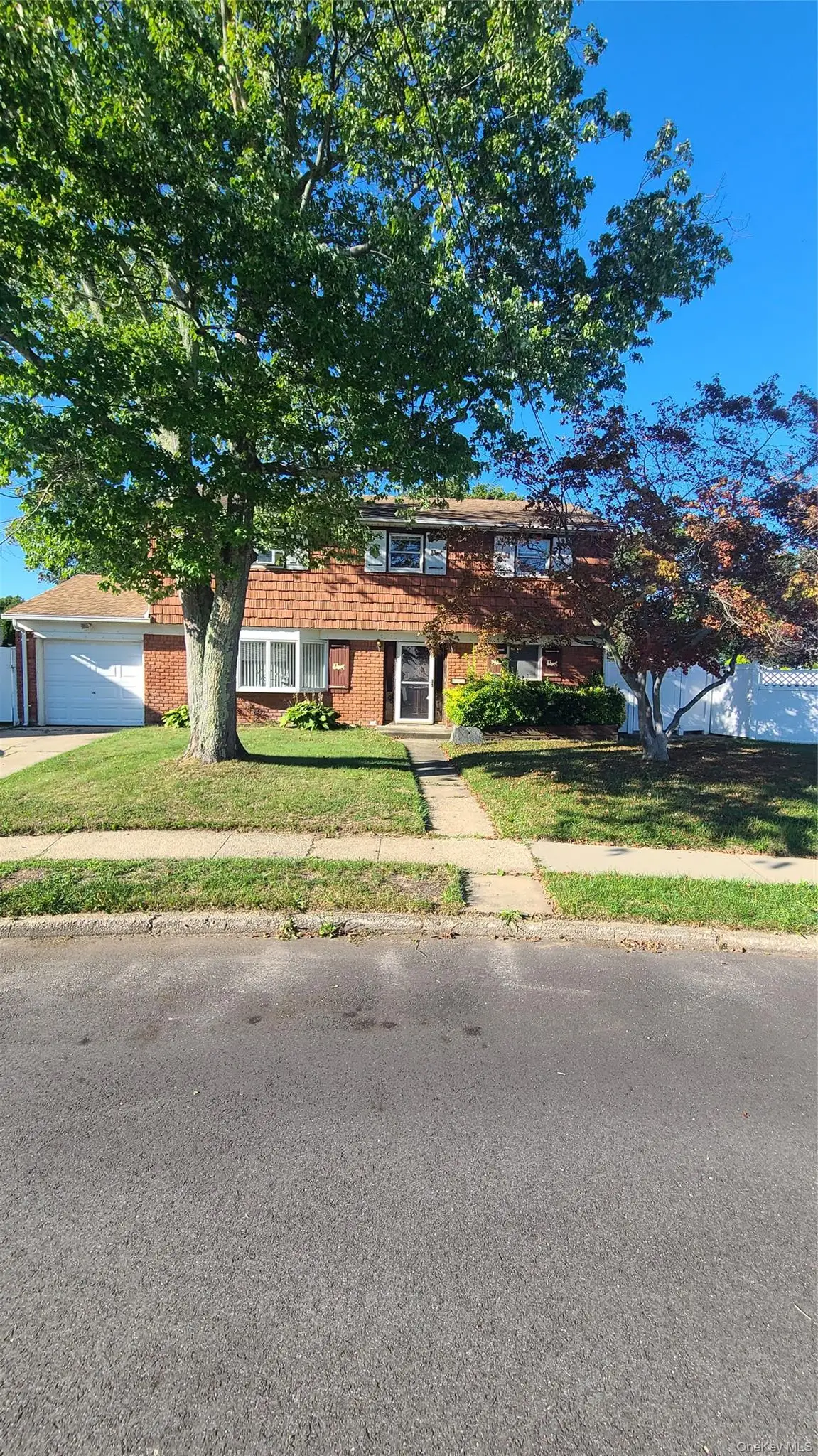 623 Nimrod Court, North Babylon, NY 11703 - #1
