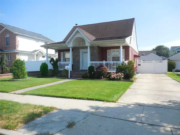 149 Rule Street, Franklin Square, NY 11010
