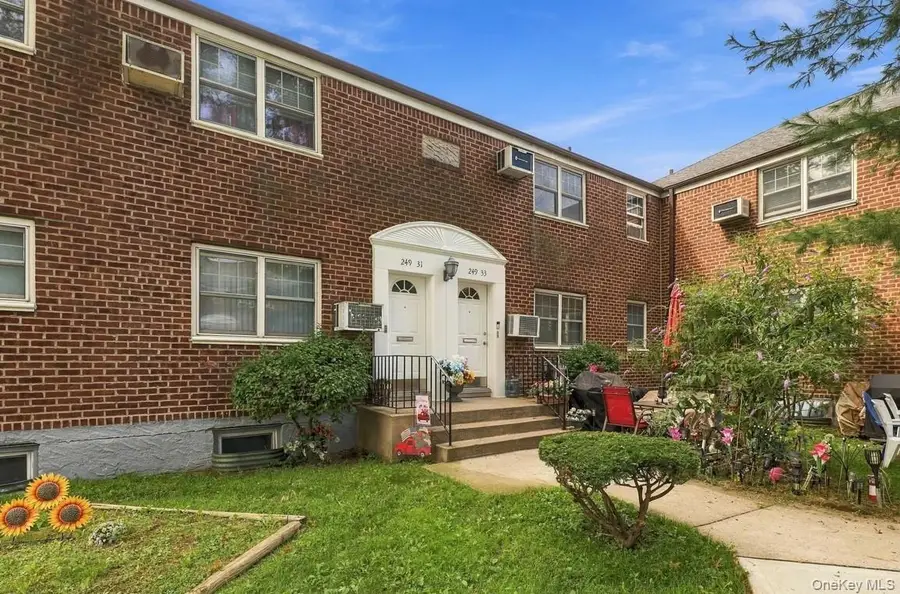249-33 60th Avenue #LOWER, Little Neck, NY 11362 - #2