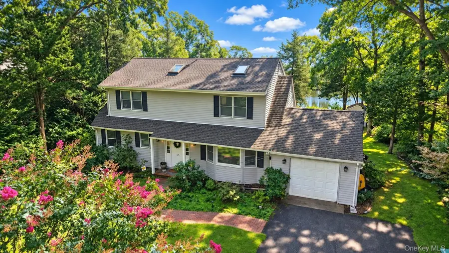 55 Leafy Way, Aquebogue, NY 11931 - #2