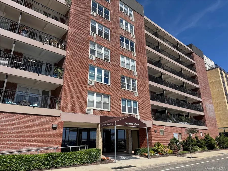 1 E Broadway #3D, Long Beach, NY 11561 - #2