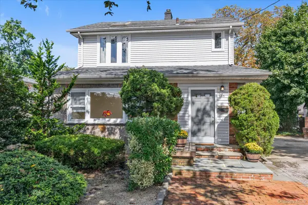 585 Seaman Avenue, Baldwin, NY 11510