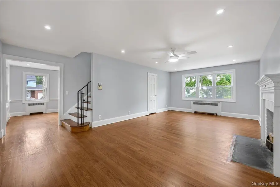 336 W Seaman Avenue, Freeport, NY 11520 - #3