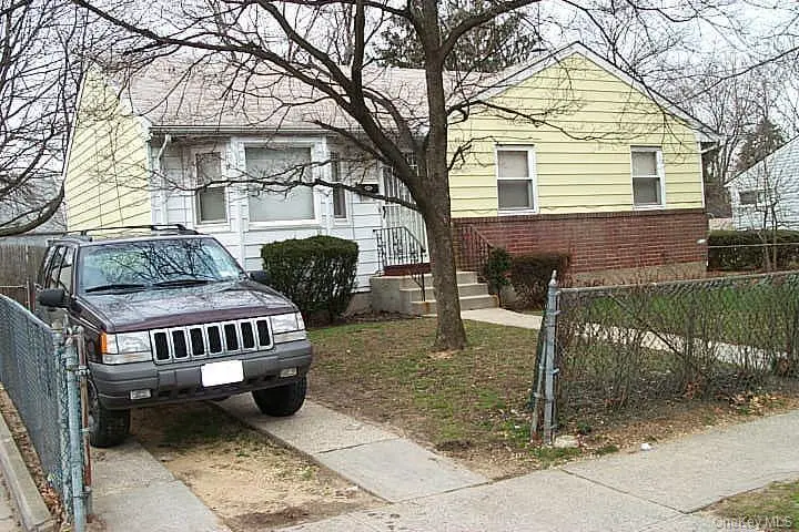 271 Sherman Street, Westbury, NY 11590 - #1