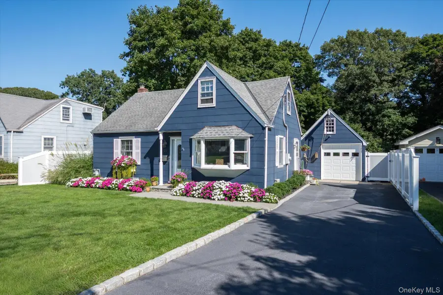 22 Crestfield Place, Northport, NY 11768 - #2