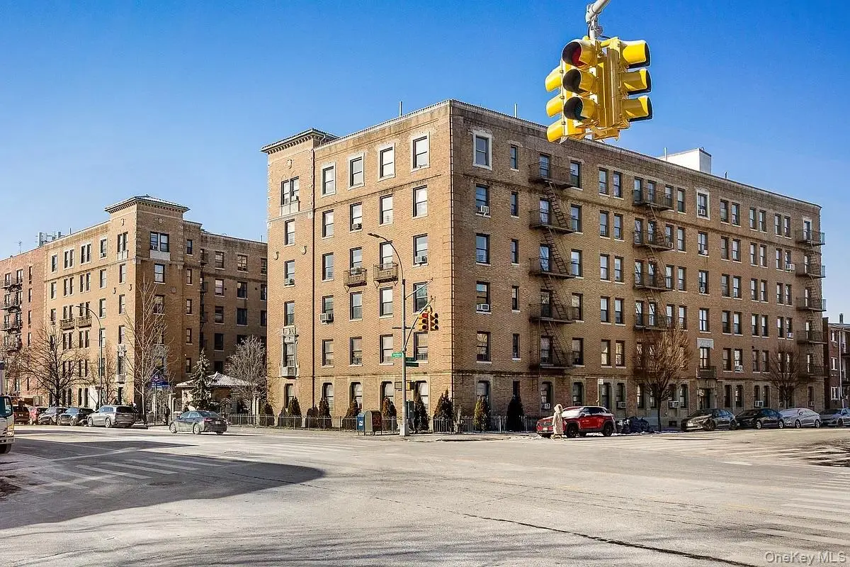 148-09 Northern Boulevard #6L, Flushing, NY 11355 - #1