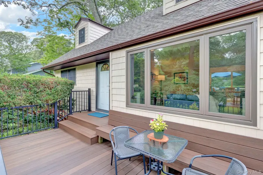 43 Huyler Court, Setauket, NY 11733 - #2