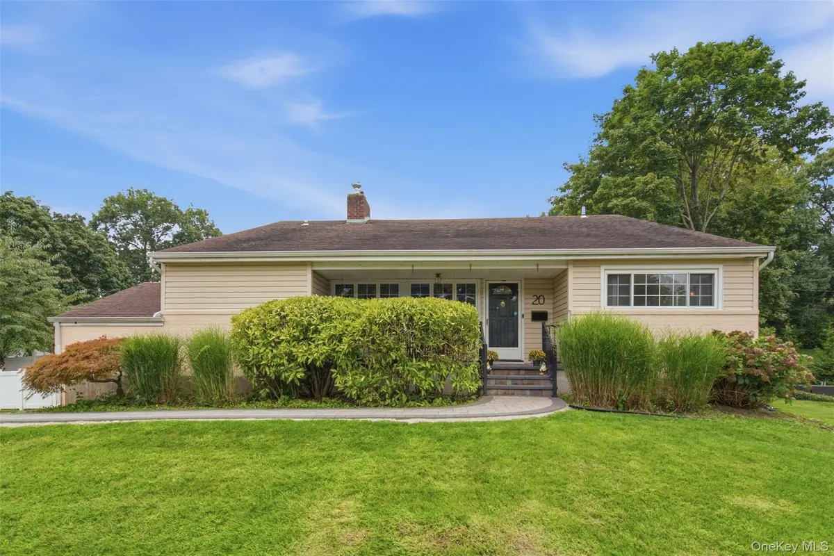 20 Old Town Lane, Huntington, NY 11743 - #1