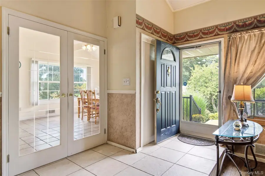 20 Old Town Lane, Huntington, NY 11743 - #3