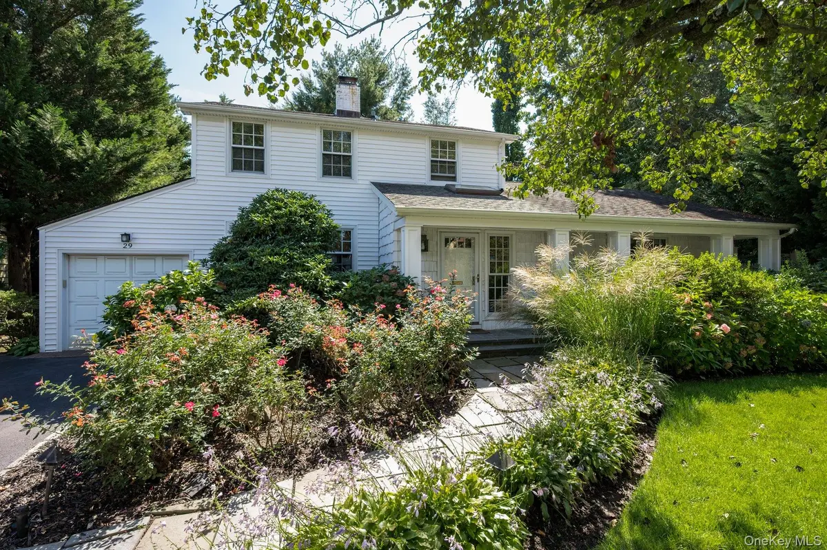 29 Argyle, Albertson, NY 11507 - #1