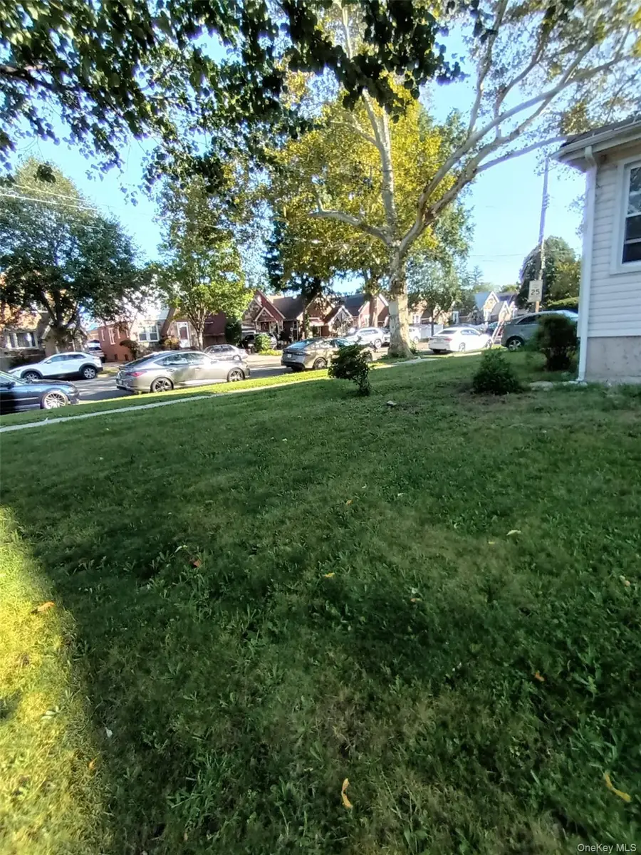 17704 137th Avenue, Jamaica, NY 11434 - #3