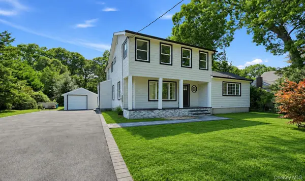 355 Forest Lane, Smithtown, NY 11787