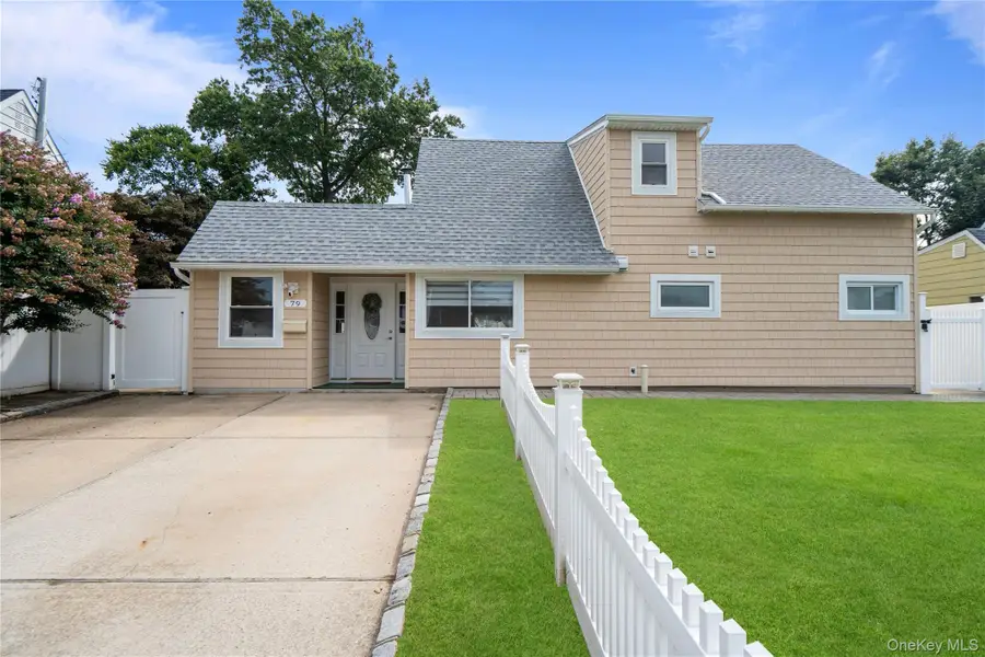 79 Albatross Road, Levittown, NY 11756 - #2