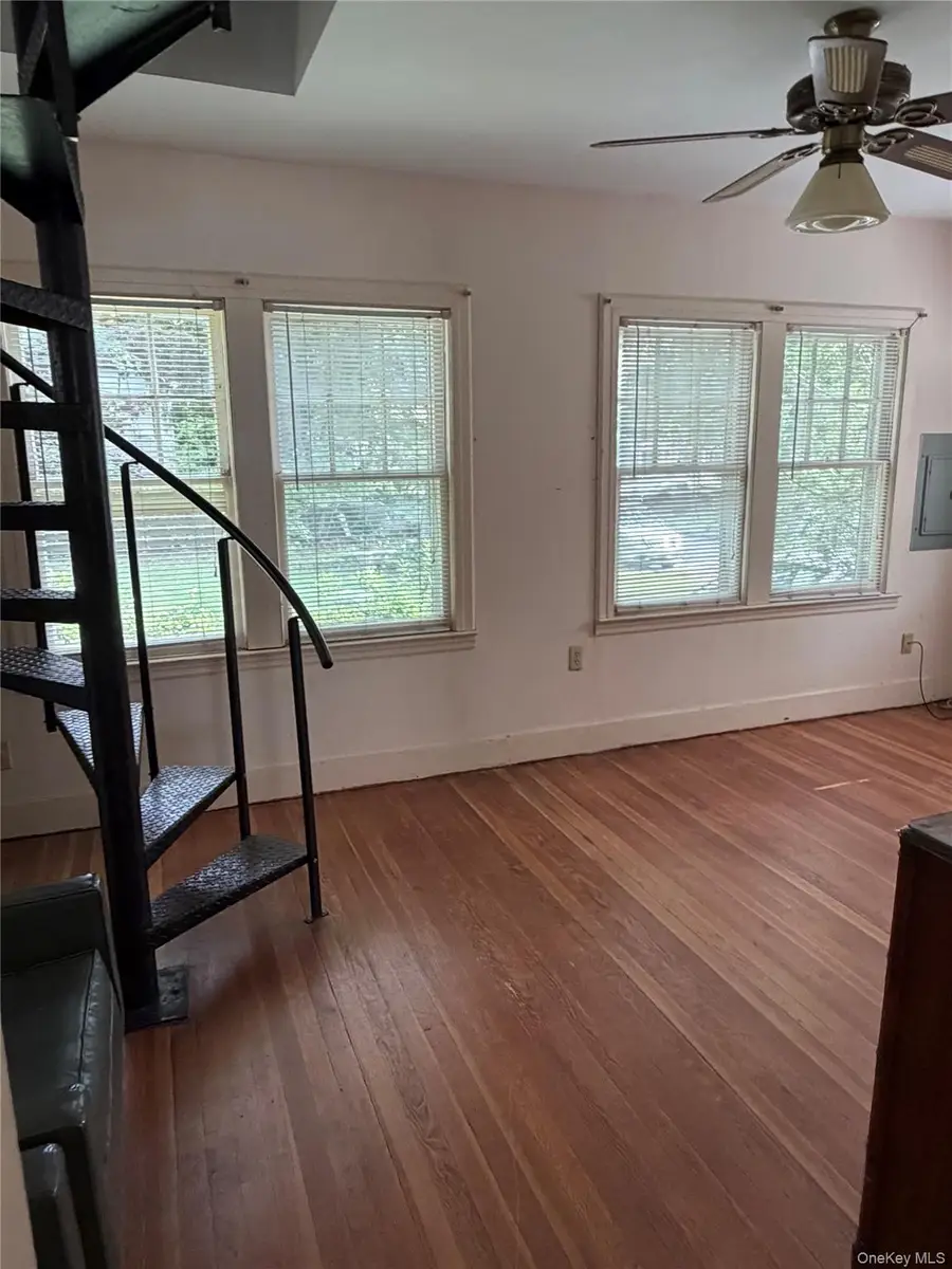 54 Robin Road, Rocky Point, NY 11778 - #3