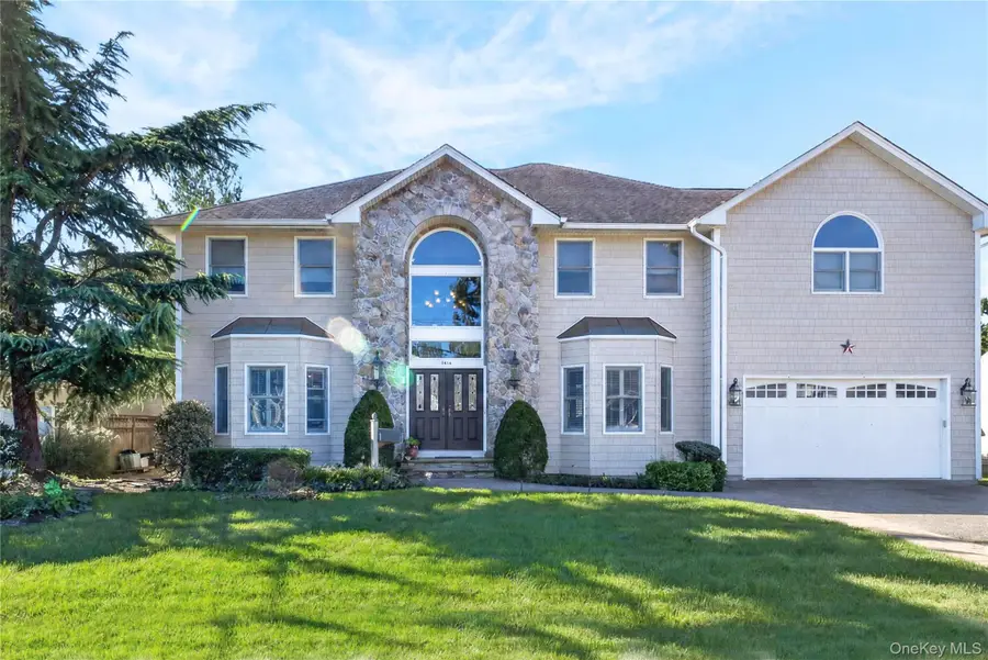 3414 Manchester Road, Wantagh, NY 11793 - #2
