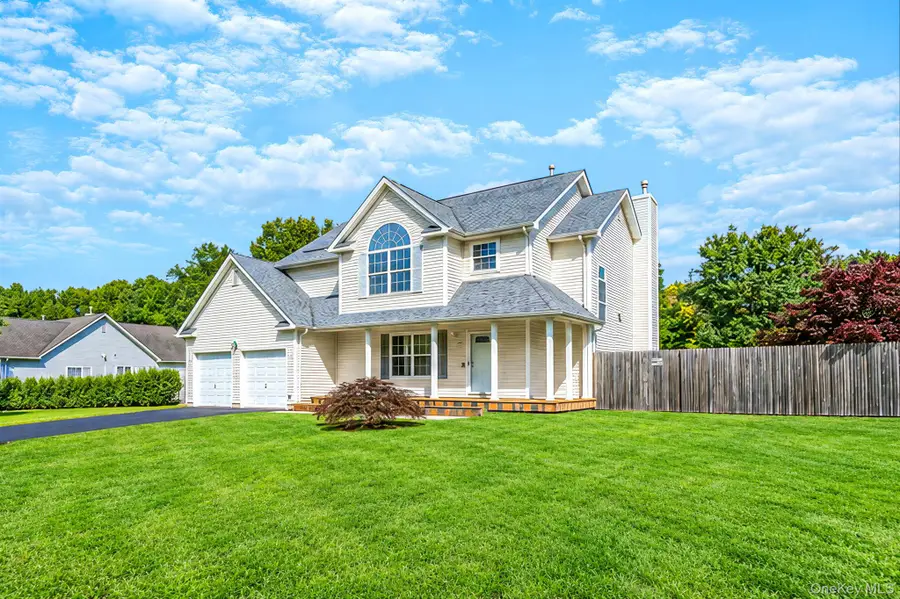 19 Oceanview Boulevard, Manorville, NY 11949 - #2