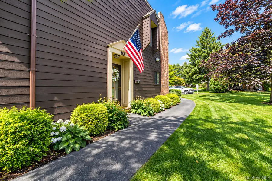 133 Southgate Drive, Massapequa Park, NY 11762 - #3