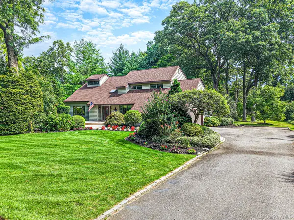 4 Kroft Court, Huntington, NY 11743
