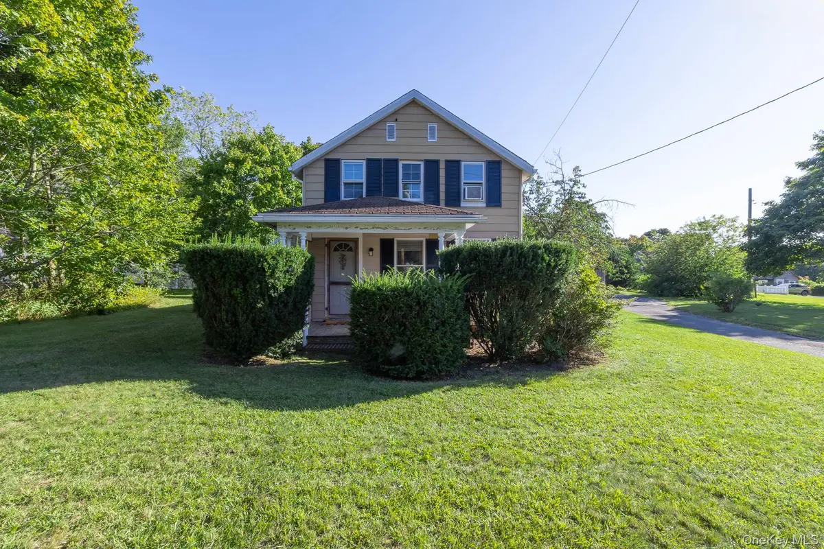 455 Montauk Highway, Eastport, NY 11941 - #1