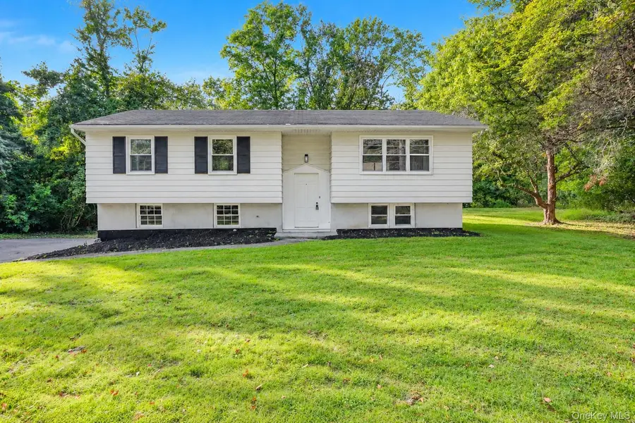 15 Vandewater Drive, Wappingers Falls, NY 12590 - #2