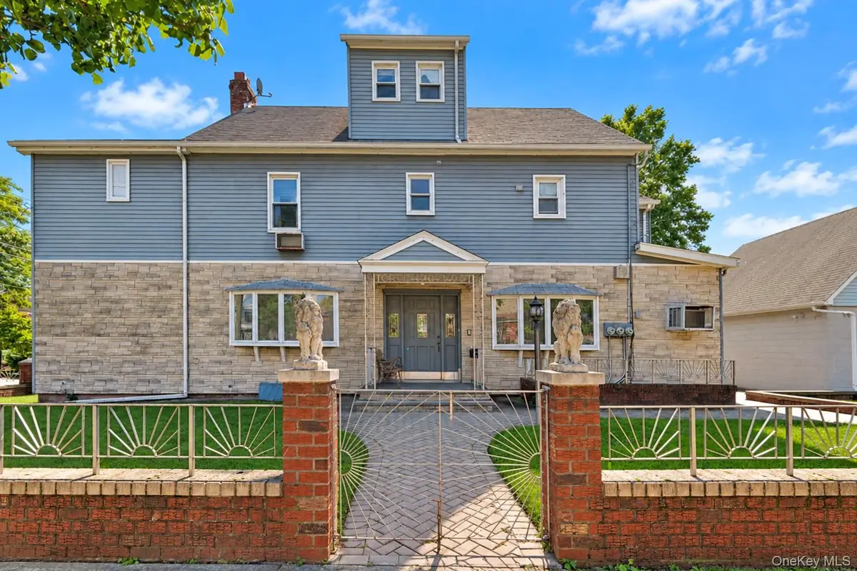 4304 149th Street, Flushing, NY 11355 - #1