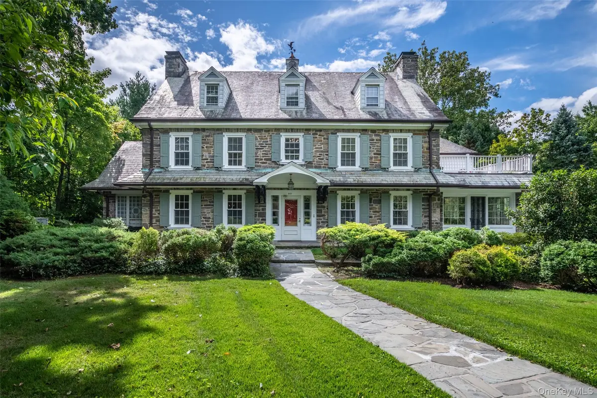209 Beechmont Drive, New Rochelle, NY 10804 - #1