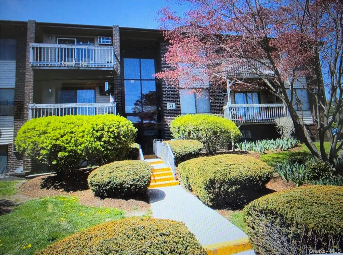 320 Country Club Lane, Pomona, NY 10970 - #1