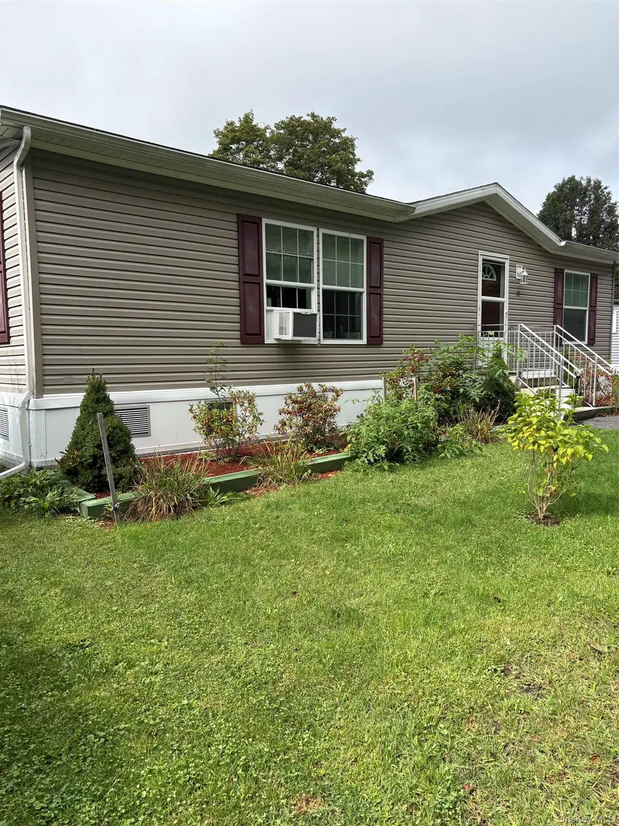 20 Cardinal Rd #89, Hyde Park, NY 12538 - #2
